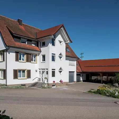 Gemuetliche In Schwenningen, Cleaning Included Apartman Villingen-Schwenningen