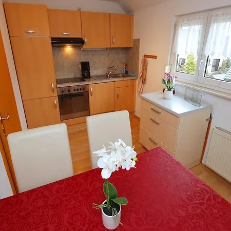 Gemuetliche In Schwenningen, Cleaning Included *